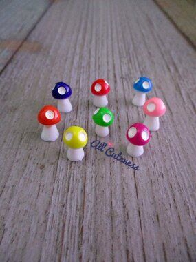 (NWOT) 8pc Miniature Mushroom Figurines for Crafts or Fairy Gardens